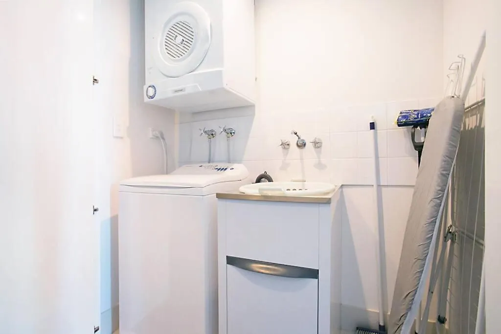 גולד קוסט Hilton- Luxury Sky Ocean Lv27 Large Apartment אוסטרליה