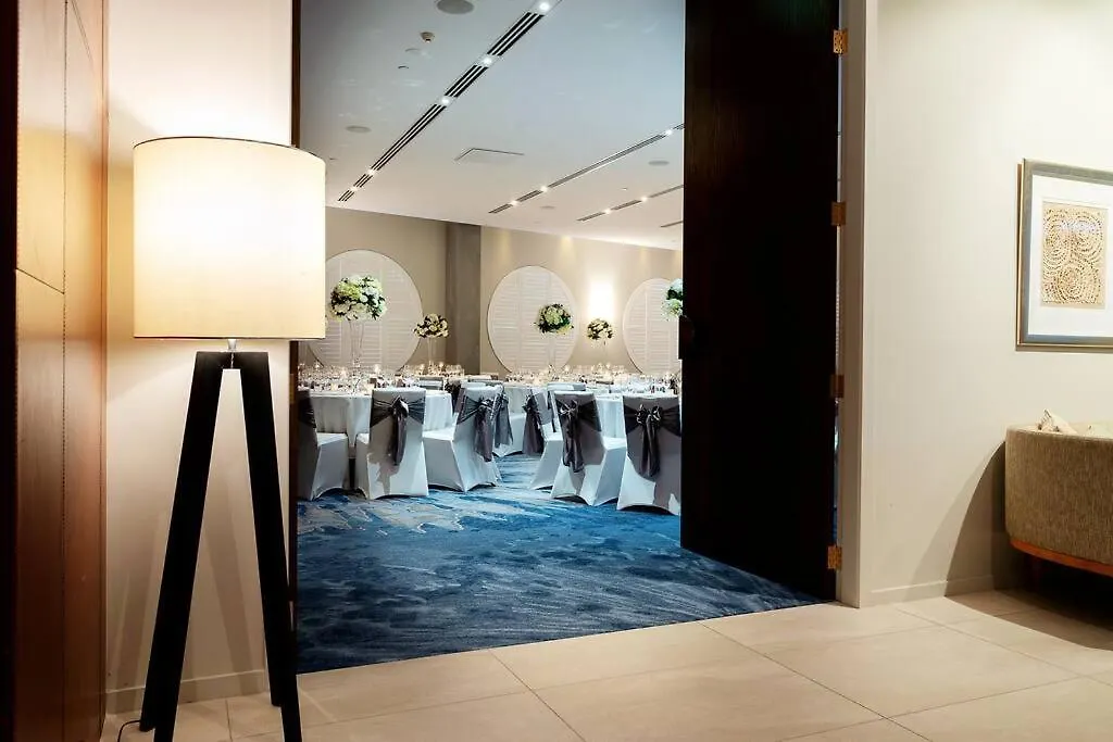 Hilton- Luxury Sky Ocean Lv27 Free Parking Wifi Apartment Gold Coast Australia