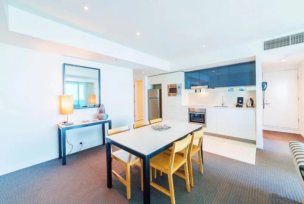 Hilton- Luxury Sky Ocean Lv27 Free Parking Wifi Apartment Gold Coast Australia